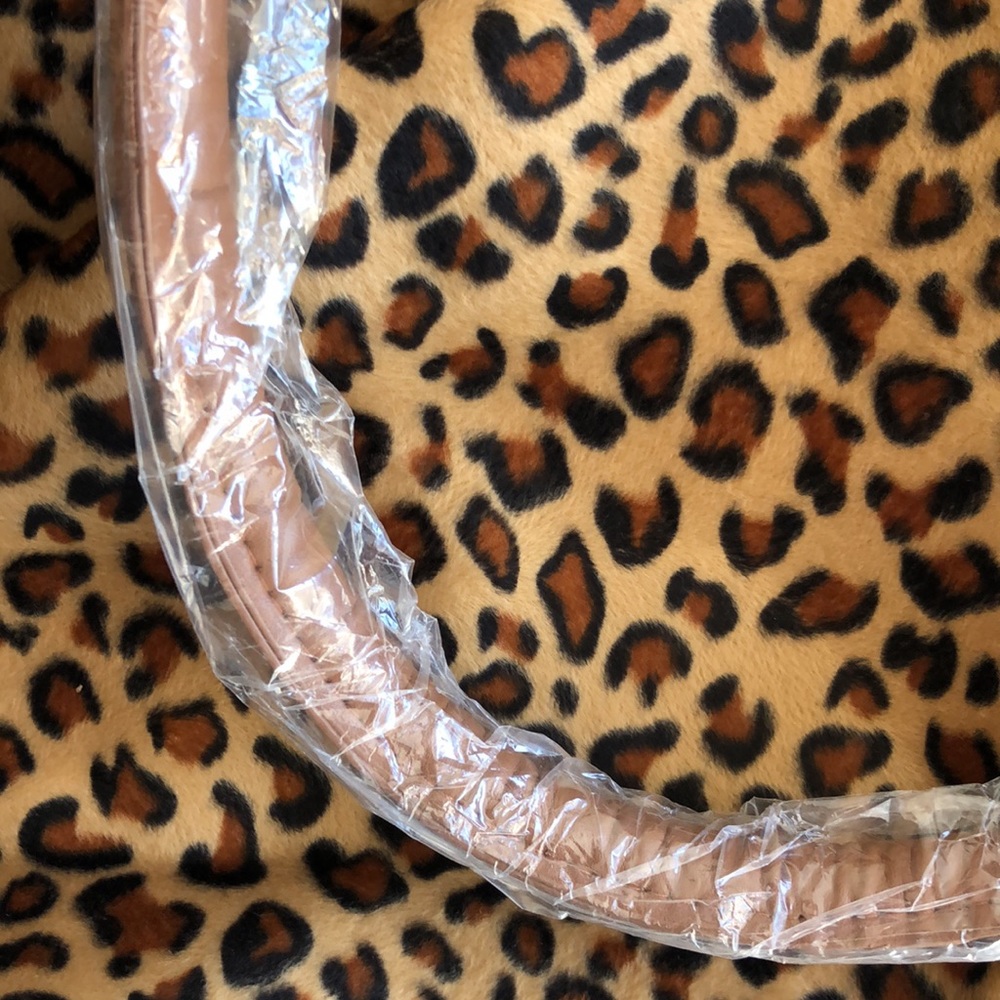 NWOT weekender bag animal print - Picture 3 of 6